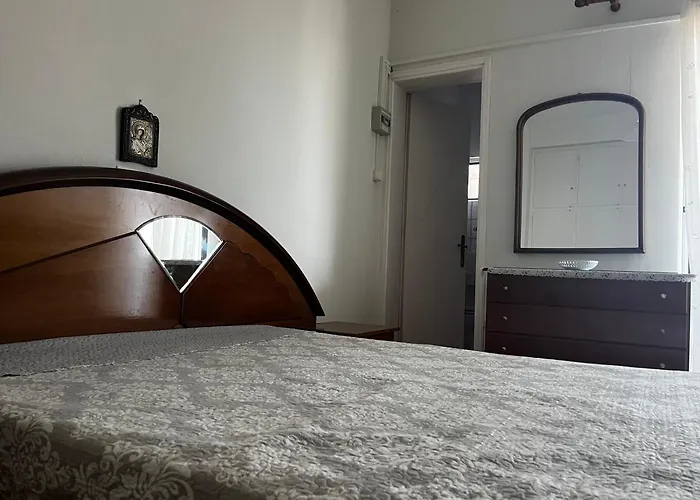 Family Sea & Garden View Apartment